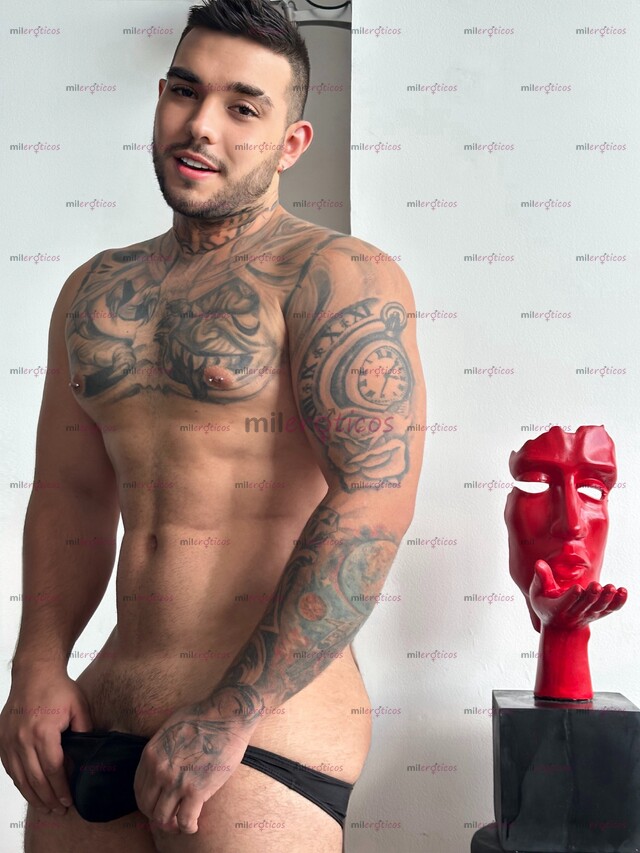 FOTOS DE B CRISTIAN SANTO 1 80 DE ESTATURA HETERO SI NO SOY REAL NO PAGAS 100%REAL VERGON