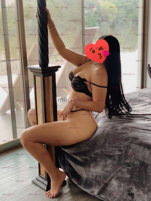 FOTOS DE CAMILA TÚ CHICA CALIENTE QUIERE PASARLA DE MARAVILLA