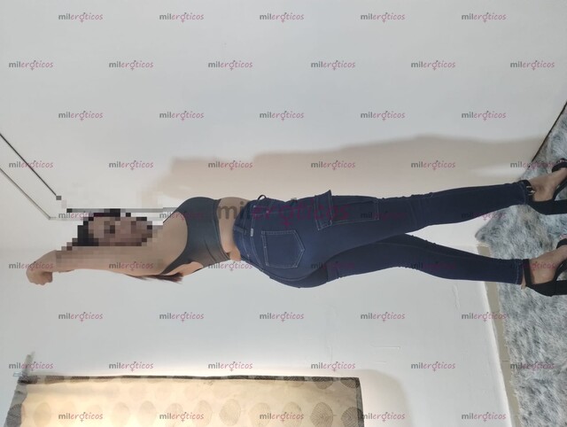 FOTOS DE CRYSTAL NUEVA EN EL AMBIENTE CON LUGAR LIMPIO . MUY COMPLACIENTE PAPI