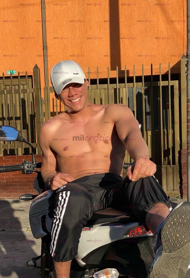 FOTOS DE HOLA SOY GSUS NUEVO HASTA AHORA LISTO PARA COMPLACERTE