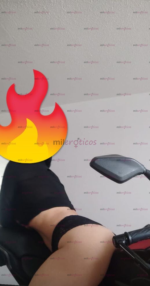 FOTOS DE HERMOSA CHICA SEXI Y COMPLACIENTE COLOMBIANA CON SITIO VEN A PASAR UN MI ARADABL