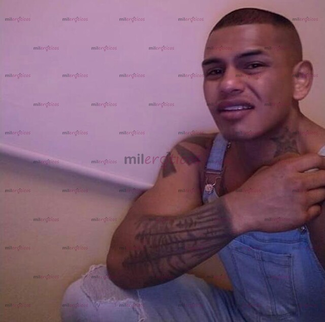 FOTOS DE ESE WEY MARQUES HIT ME UP FOR SOME GOOD DICK 888