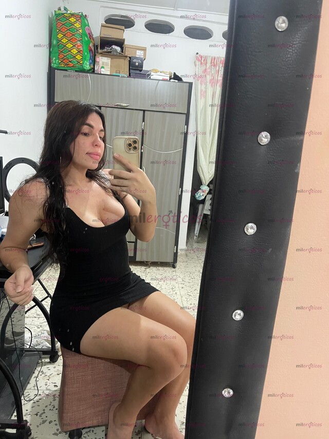 FOTOS DE HERMOSA TRANS DISPONIBLE PARA TI MUY FEMENINA EDUCADA Y BIEN CALIENTE