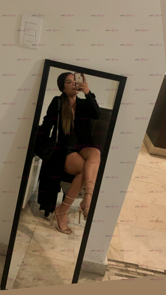 FOTOS DE MICHELLE RECIÉN LLEGADA CDMX MORENA CLARA NATURAL