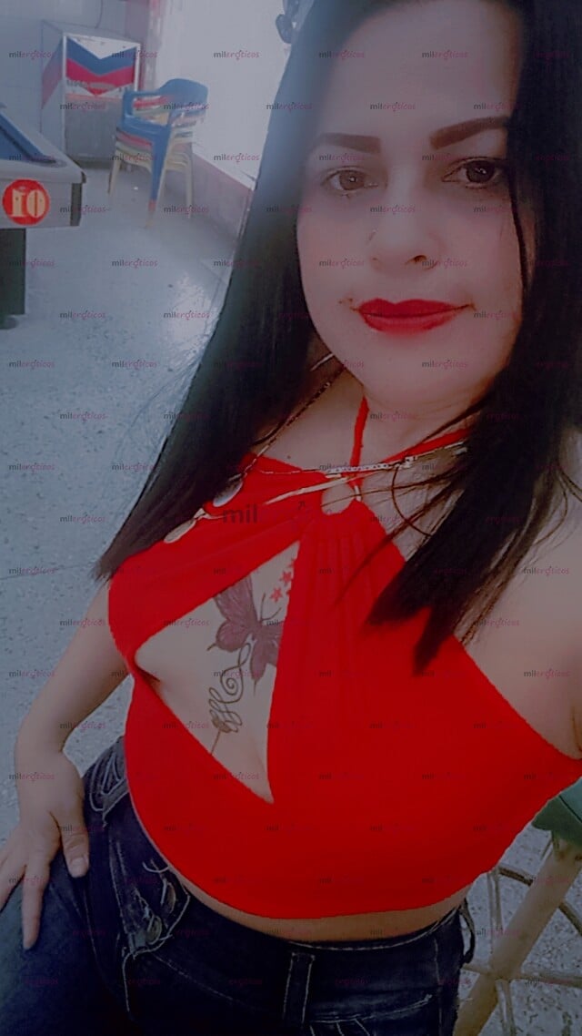 FOTOS DE SOY UNA CHICA DE MENTE ABIERTA Y ESTARÉ DISPUESTA A SATISFACERTE EN TUS DESEO