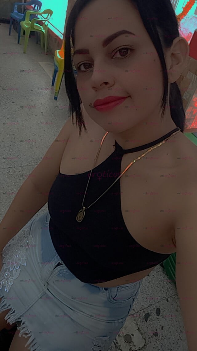 FOTOS DE SOY UNA CHICA DE MENTE ABIERTA Y ESTARÉ DISPUESTA A SATISFACERTE EN TUS DESEO