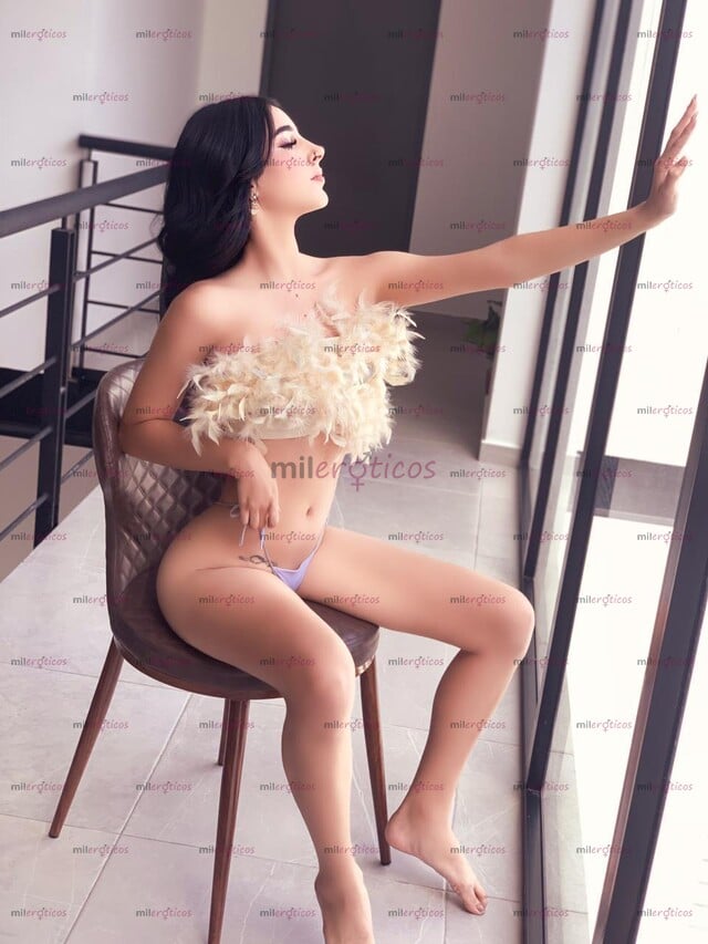 FOTOS DE ANDREA FOGOSA CON TODO EN SU LUGAR JOVEN Y BUENA ONDA PECHOS 100% NATURALES