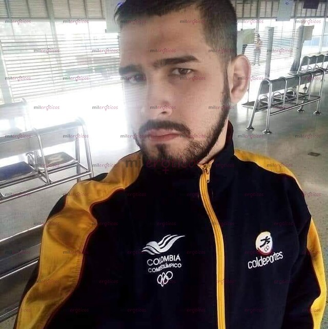 FOTOS DE BARBUDO Y BIEN ARDIENTE PUES MI AMOR PARA COMPLACERTE AL MAXIMO