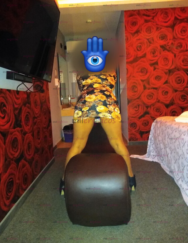 FOTOS DE SENSUAL ATRACTIVA Y MUY COMPLACIENTE ,PONME COMO TE GUSTE