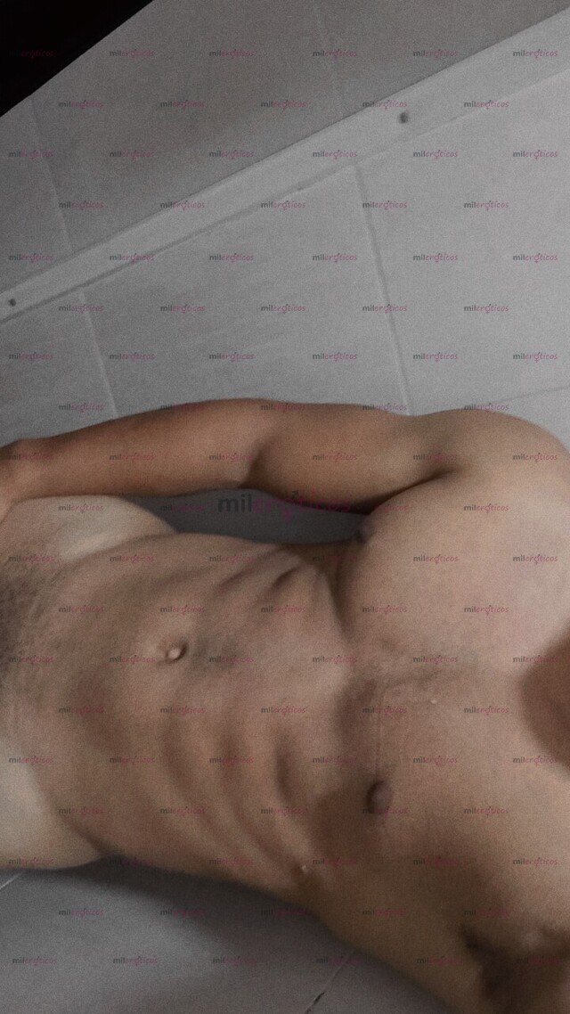 FOTOS DE VIDEOLLAMADAS Y VIDEOS PERSONALIZADOS MUSCULOSO CON VERGA GRUESA BIEN RICO
