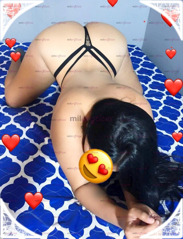 FOTOS DE ALEXA UNA GORDITA SEXY CON GANAS DE MUCHO SEXO DISPUESTA A COMPLACERTE