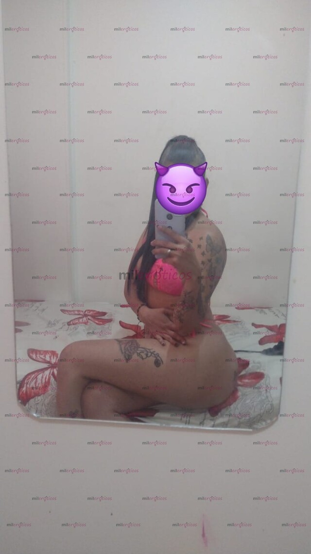 FOTOS DE ENCANTADORA CHICA DESCONPLICADA CON GANAS DE SATISFACER TUS NECESIDADES MI AMOR