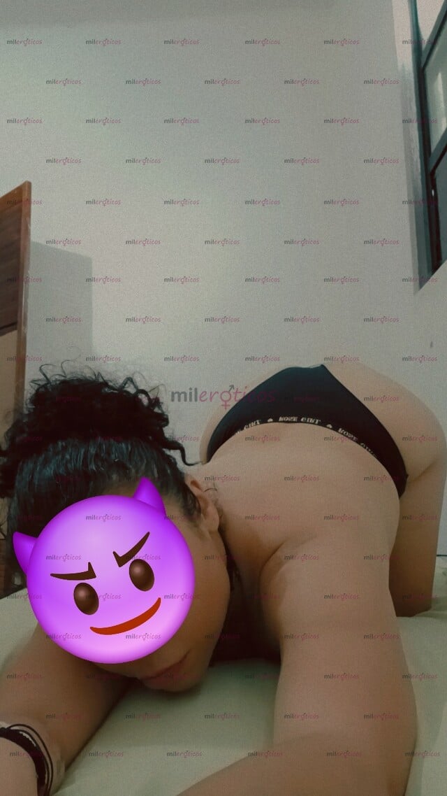 FOTOS DE HOLI SOY DELYA TU ESCORT Y BRUJITA FAVORITA