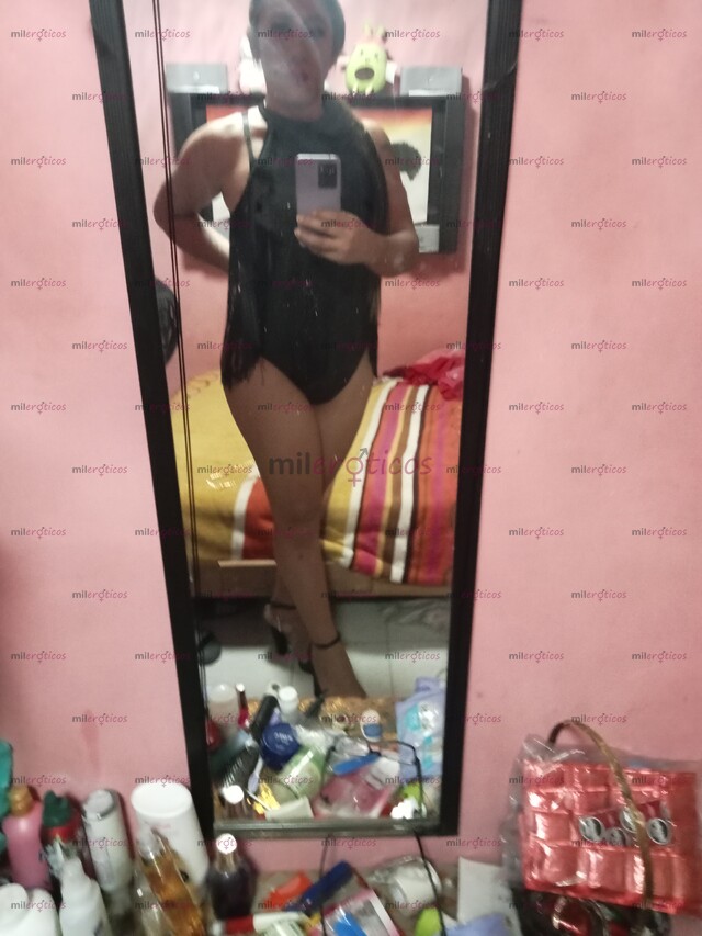 FOTOS DE BERENICE TABASQUEÑA ARDIENTE Y DISPUESTA A COMPLACER TUS MÁS ARDIENTES DESEOS