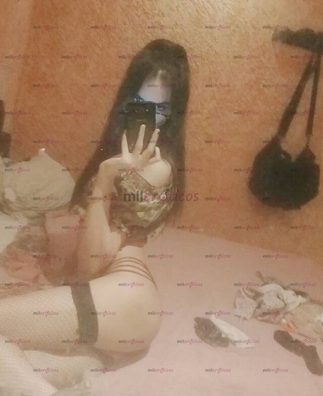 FOTOS DE VAMOS A HACER UNA SEXY FIESTA ALGO RICO DISPONIBLE HOY ARIANA