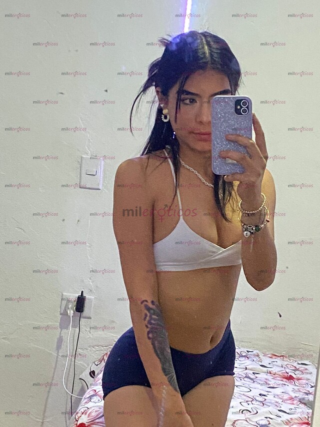 FOTOS DE CINTURITA DE AVISPA, ROSTRO ANGELICAL PIEL DE PORCELANA