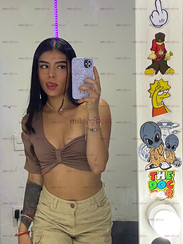 FOTOS DE CINTURITA DE AVISPA, ROSTRO ANGELICAL PIEL DE PORCELANA