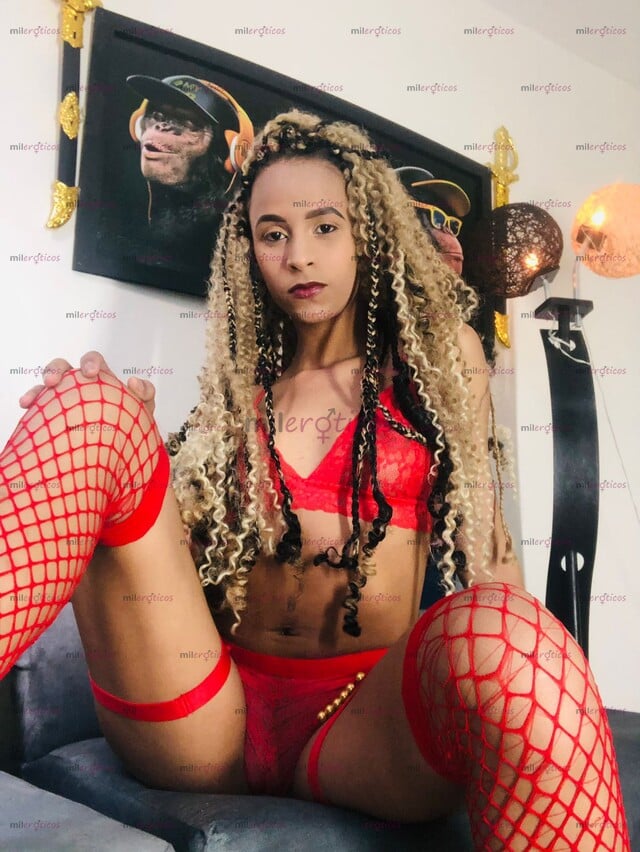 FOTOS DE HERMOSA POLLITA, 18 AÑITOS, SUPER CALIENTE, DIVERTIDA Y SEXY