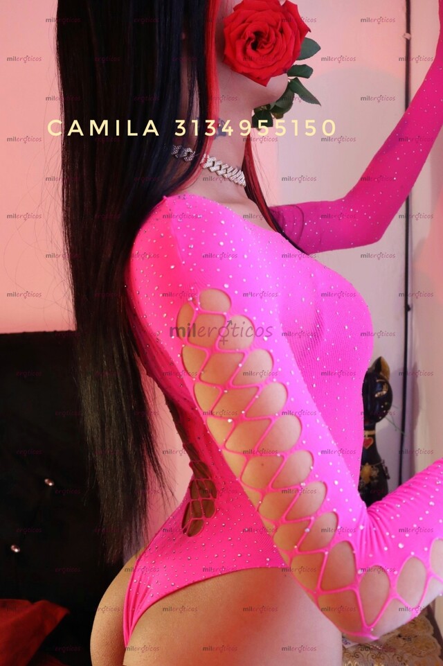 FOTOS DE SORPRESIVAMENTE ENCANTADORA UN CUERPO DELGADO Y UNA SILUETA AMBIGUA SEXY TRANS$