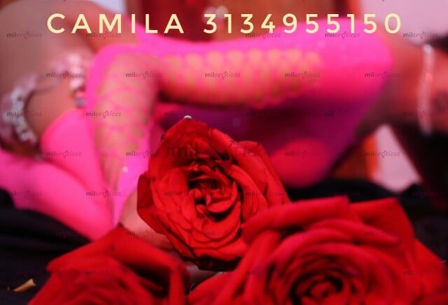 FOTOS DE SORPRESIVAMENTE ENCANTADORA UN CUERPO DELGADO Y UNA SILUETA AMBIGUA SEXY TRANS$
