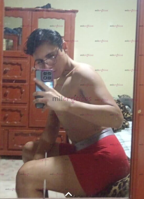 FOTOS DE A TU DISPOSICIÓN PARA QUE PUEDAS HACER LO QUE GUSTES CONMIGO.