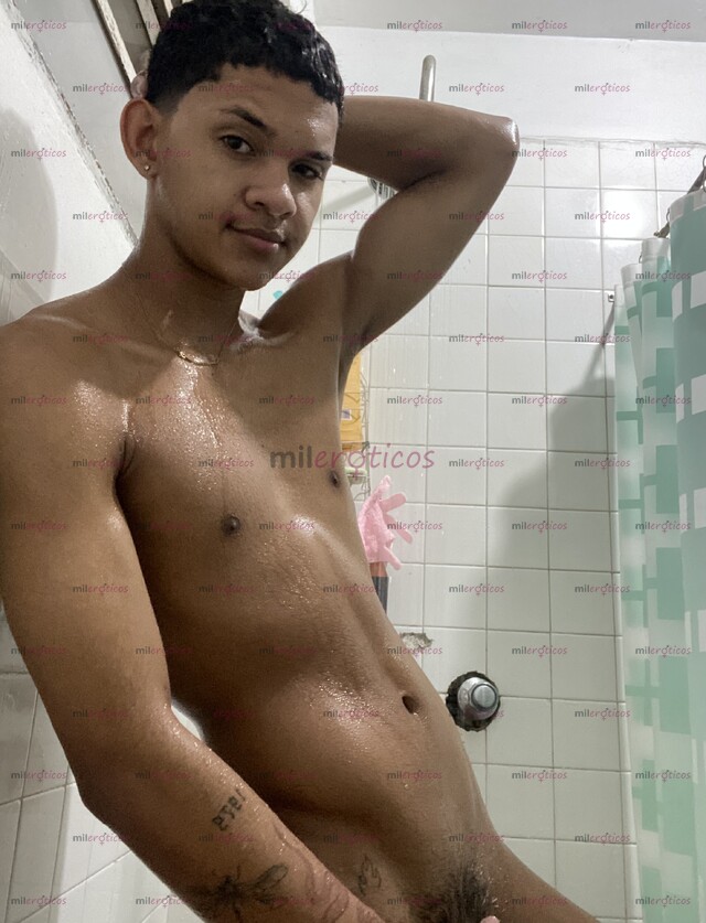 FOTOS DE HOLA, ES RICARDO! SOY UN CHICO DELGADO, MIDO 1.80, CHICO VERSATIL