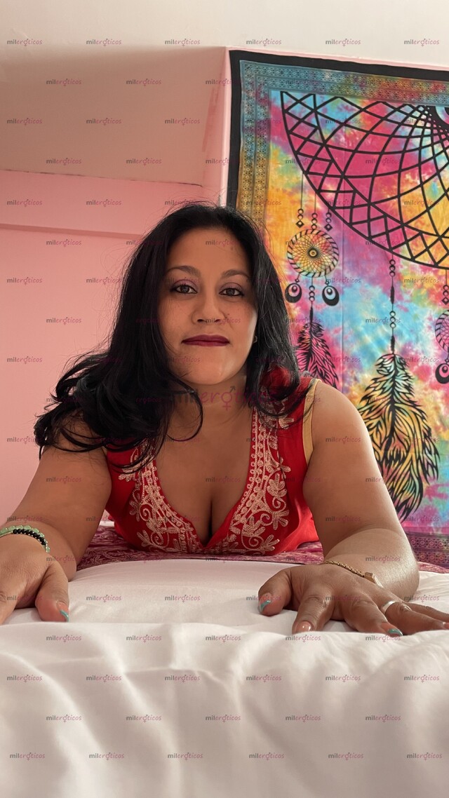 FOTOS DE RITUAL DE UN EXQUISITO TANTRA, EROTISMO AL MAXIMO WENDY