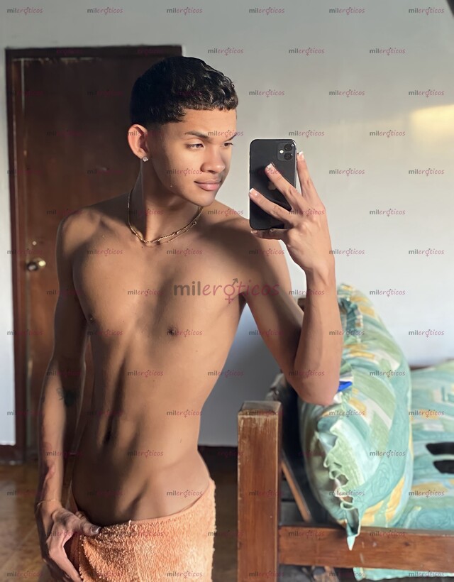 FOTOS DE HOLA, ES RICARDO! SOY UN CHICO DELGADO, MIDO 1.80, CHICO VERSATIL