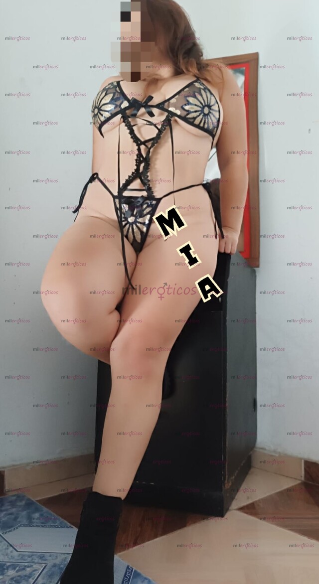 FOTOS DE MIA LA CHIQUIS COMELONA DE VERGAS AMANTE AL BUEN SEXO Y AL RICO PLACER