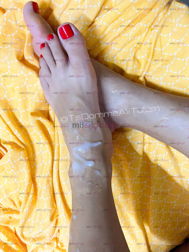 FOTOS DE ALANA S FEET MISTRESS ALI FOOTFUCK FANTASIES