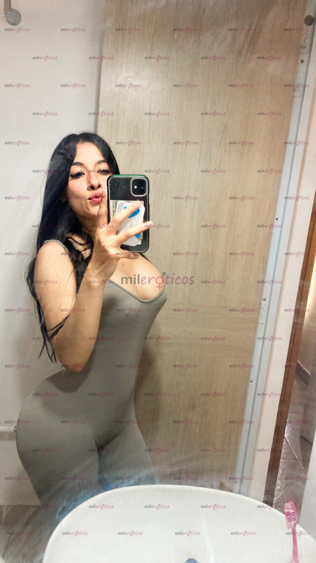 FOTOS DE HOLA SOY NUEVA, SOY SÚPER HOT Y ESTOY AQUÍ PARA COMPLACERTE EN TODOS TU FETICHES