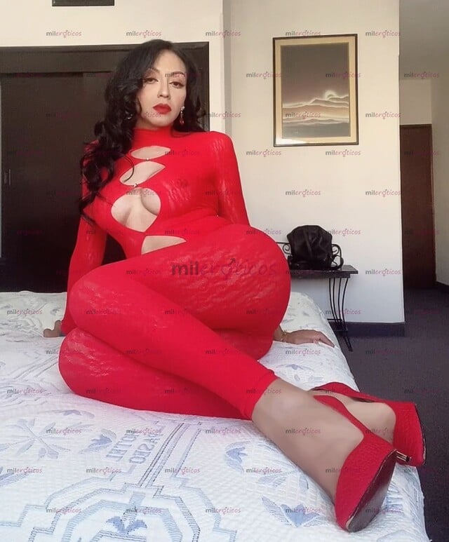 FOTOS DE HOY ALISSA BELLA SENSUAL Y ELEGANTE ÚNICA EN EL PORTAL DE VISITA
