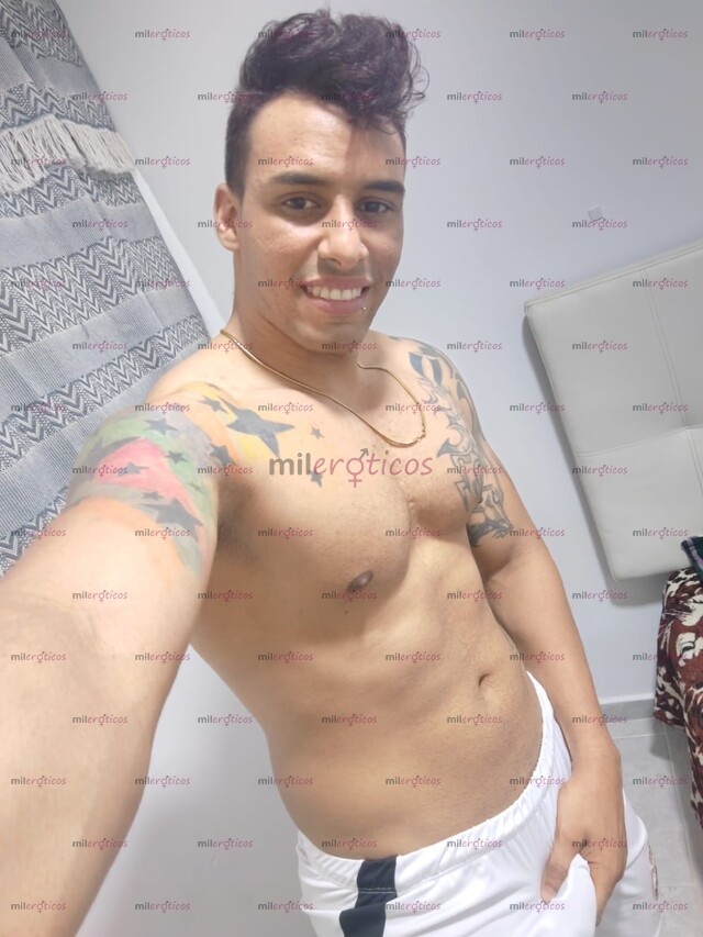 FOTOS DE HOMBRE. FETICHISTA ..CALIENTE VERGON DISPUESTO A COMPLACERTE..