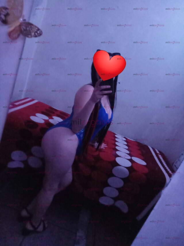 FOTOS DE HERMOSA NENA JOVEN, MUY CALIENTE Y COMPLACIENTE. NALGONA Y CADERONA