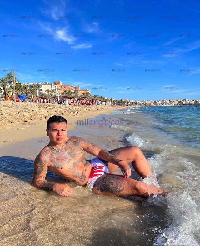 FOTOS DE TATUADO DOMINANTE EXPERTO EN PRINCIPIANTES,MORBOSOS,MADUROS AQUÍ HAY PLACER