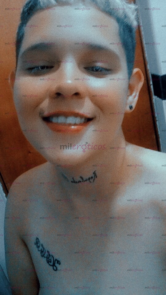 FOTOS DE SOY UNA CHICA COMO LO DESEES O UN HOMBRE COMO YO QUISIERA LLEGO A COMPLACERTE