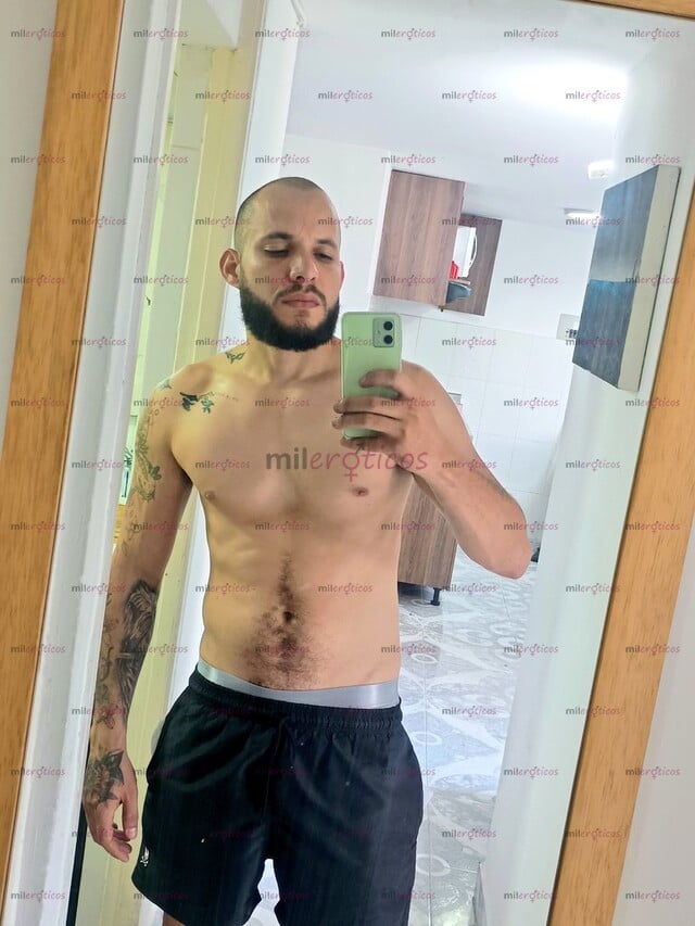 FOTOS DE MAN SERIO, TOP (ACTIVO) VARONIL Y EDUCADO OFRECE SUS SERVICIOS