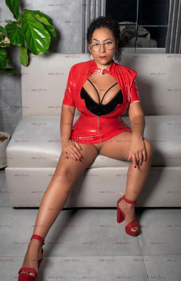 FOTOS DE CANDENTE Y SENSUAL MADURA LLEGÓ A CALI VEN A PASARLA RICO