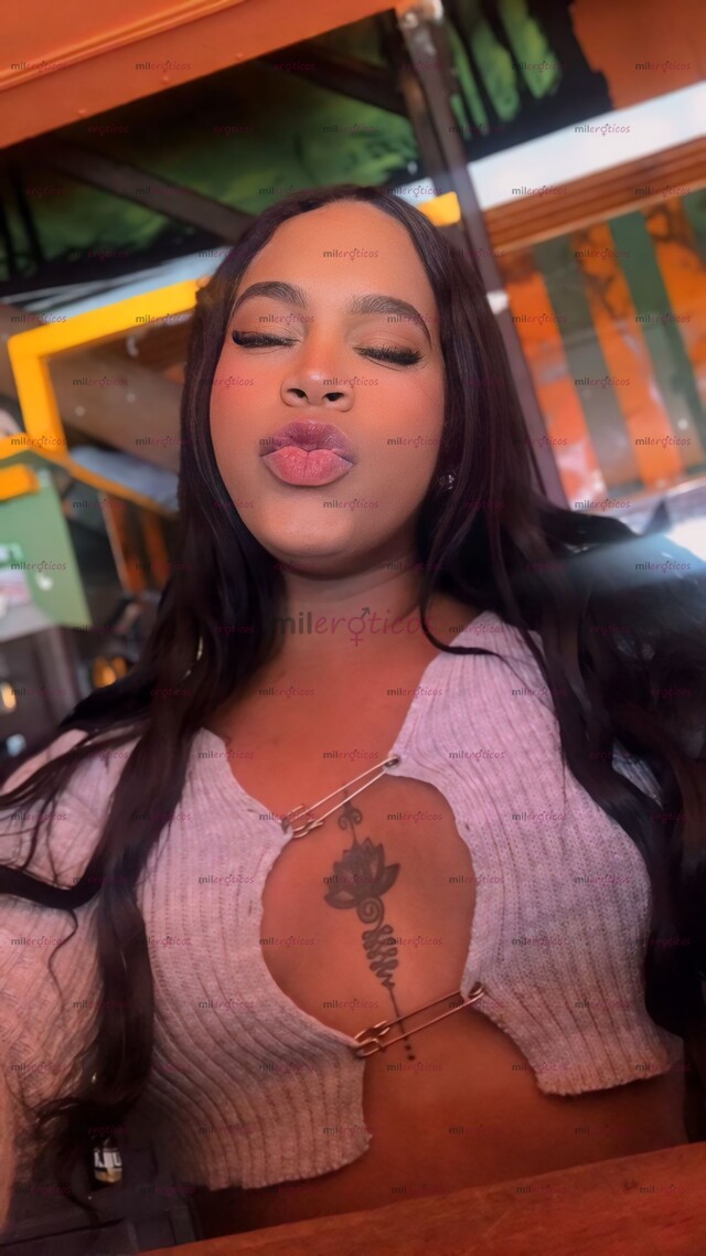 FOTOS DE HOLA SOY ASHLEY MORENITA COMPLACIENTE, VENEZOLANA, VERSÁTIL