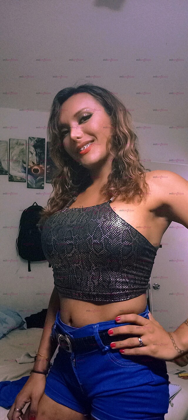 FOTOS DE BELLA TRANNY CARIBEÑA, RICO CARAMELO 20CM FUNCIONAL. VERSATILE