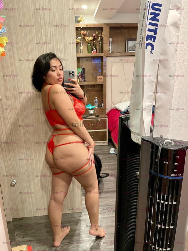 FOTOS DE ROMINA TETONA DE 21 AÑOS PUTISIMA Y CACHONDA AMANTE DE LAS RUSAS