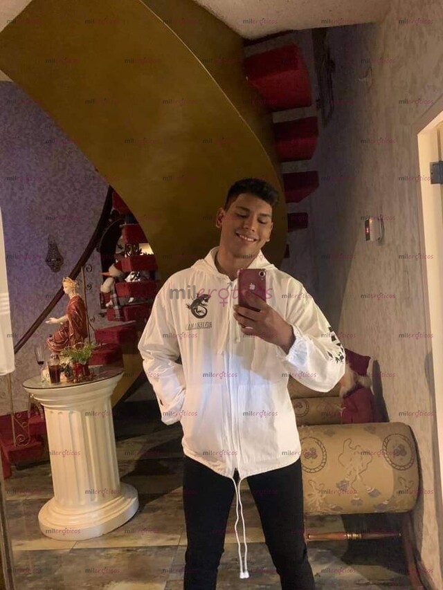 FOTOS DE ANDY POLLITO VERGÓN DE 21CM XXL DISPUESTO A COMPLACERTE