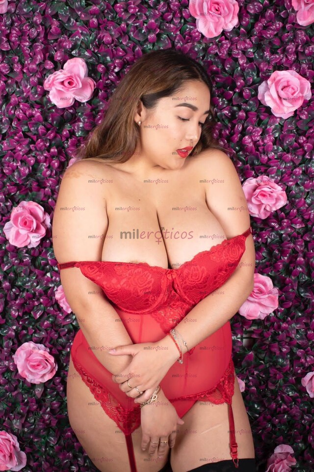 FOTOS DE ROMINA 21 AÑOS TETONA HERMOSA CALIENTE Y JUGOSA