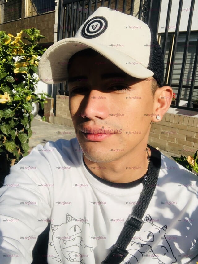 FOTOS DE POLLITO PAISA DISPONIBLE VIDEOLLAMADA DOMICILIO SIN AFÁN VEN YA