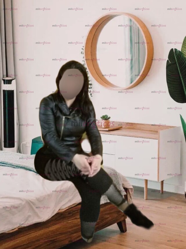 FOTOS DE PRECIOSA MUJER, SENSUAL Y BUENÍSIMA PARA TI