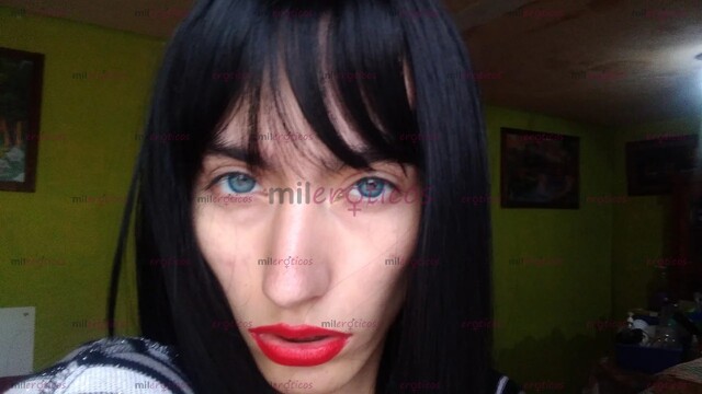 FOTOS DE SEÑORITA DE 19 AÑOS DE EDAD. SUMISA Y ACTIVA AMOR. LAS 24 HORAS DEL DÍA.