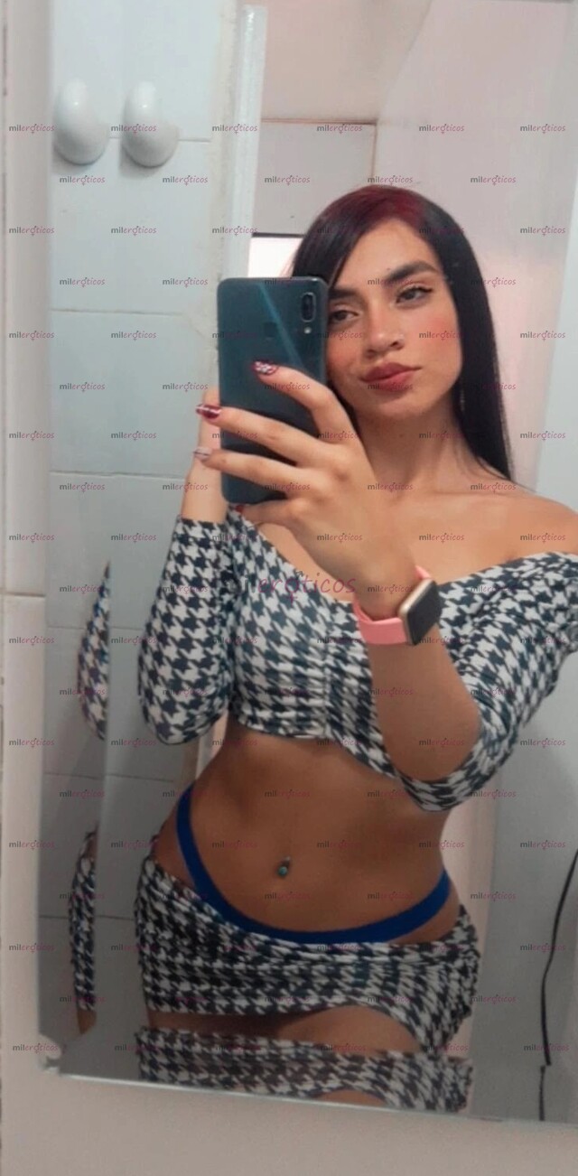 FOTOS DE 100% NUEVA 18 AÑOS PELINEGRA FLACA CULONA VALERY MODELO