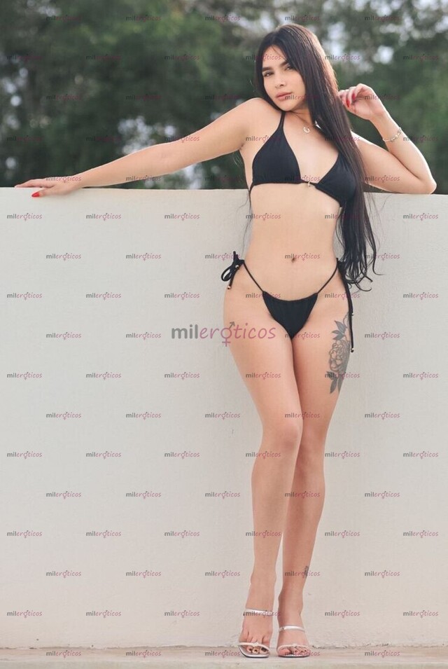 FOTOS DE CHICA EN BUSCA DE COMPLACER HOMBRES SOLVENTES