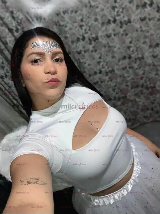 FOTOS DE LINDA CATYRA RUBIA BOLUTUOSA DE BUEN RABO BUENAS TETAS