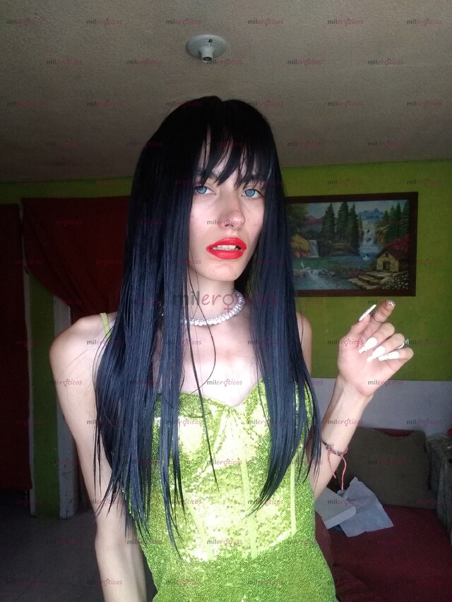 FOTOS DE SEÑORITA DE 19 AÑOS DE EDAD. TRABAJO LAS 24 HORAS DEL DÍA AMOR.